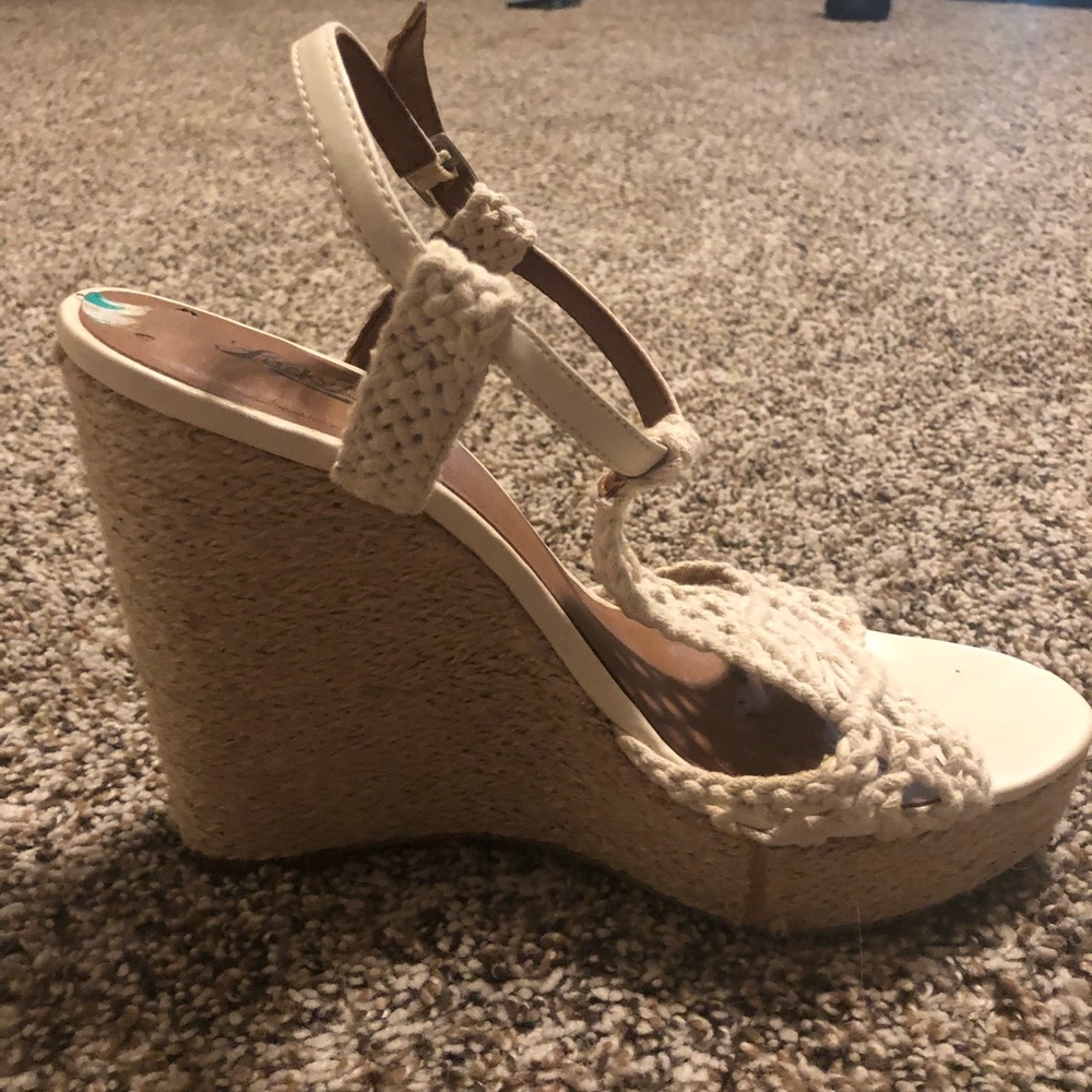 LuckyBrand wedge heels 👠